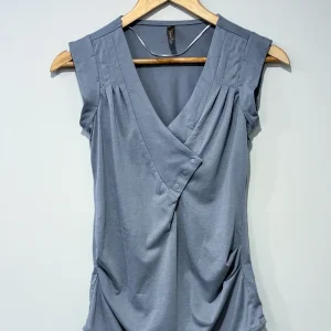Haut gris